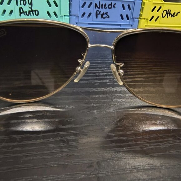 Coach Green Pilot Sunglasses Gold Tortoise 9005/13 58 13 135 3N - Picture 6 of 9